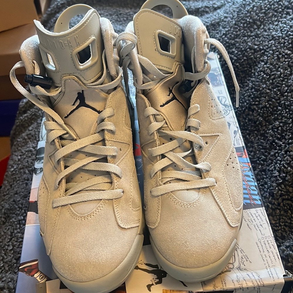 2022 Air Jordan 6 Retro Georgetown Size 12 Mens
Authentic